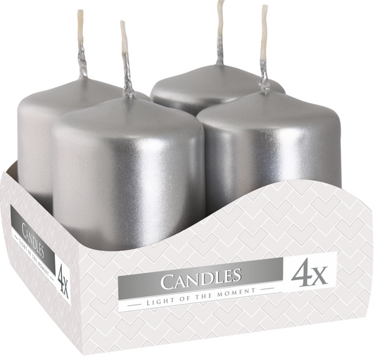 Pack of 4 Silver Pillar Candles Small (Width: 40 mm / Height: 60 mm each)