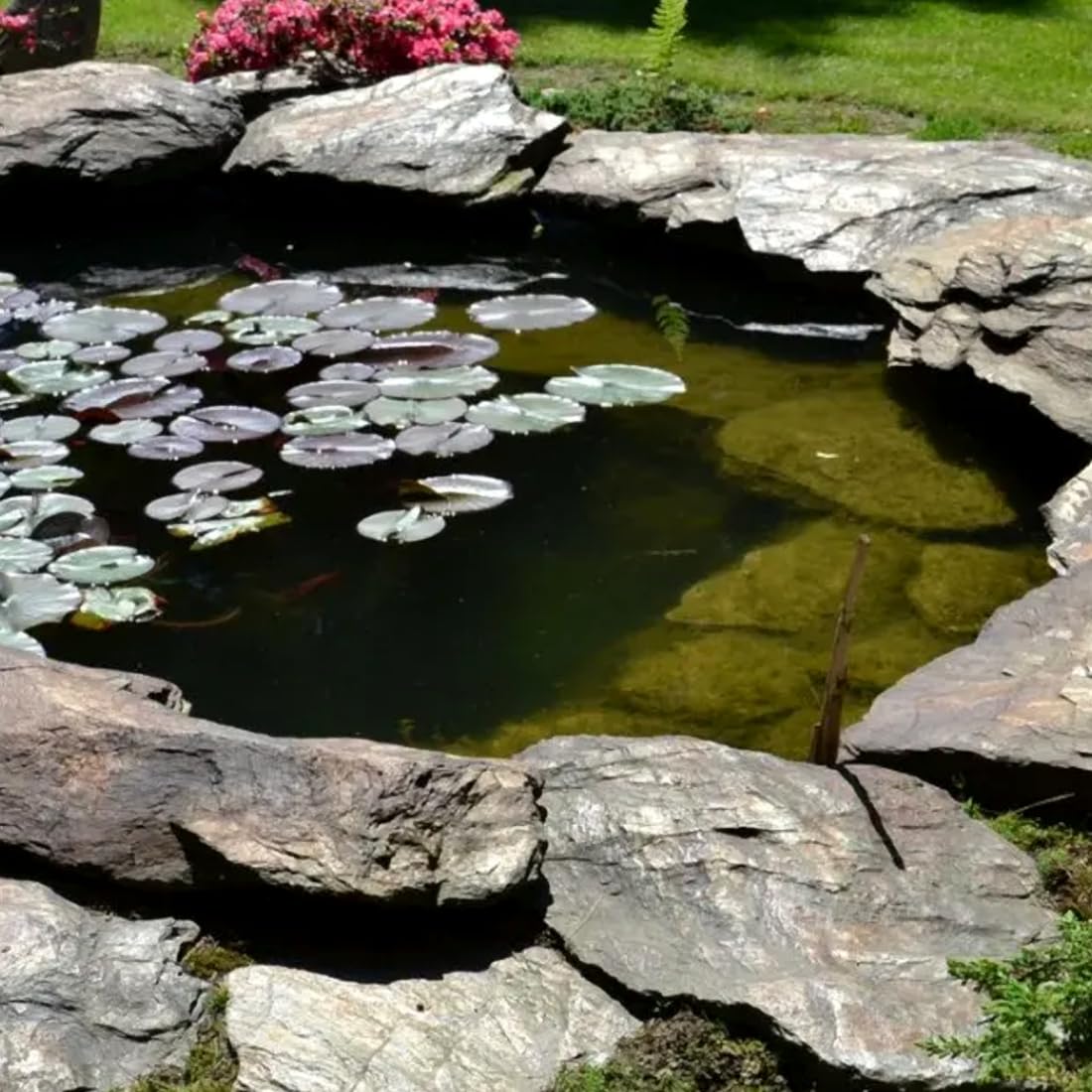 Pond Liner - 2.5 x 2.5 m / 8 x 8 ft - Perfect for Garden Ponds, Water Features, Koi & Fish Pools, Wildlife - UV and Tear Resistant