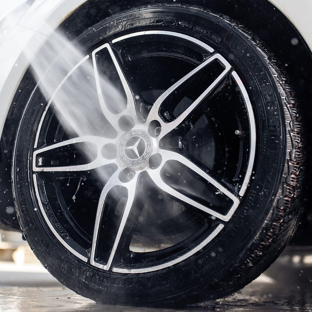 K2 Roton 700ml Wheel Cleaner, Brake Dust and Road Grime Remover for Steel, Alloy, Chrome, Painted Wheels - Colour-Changing Formula