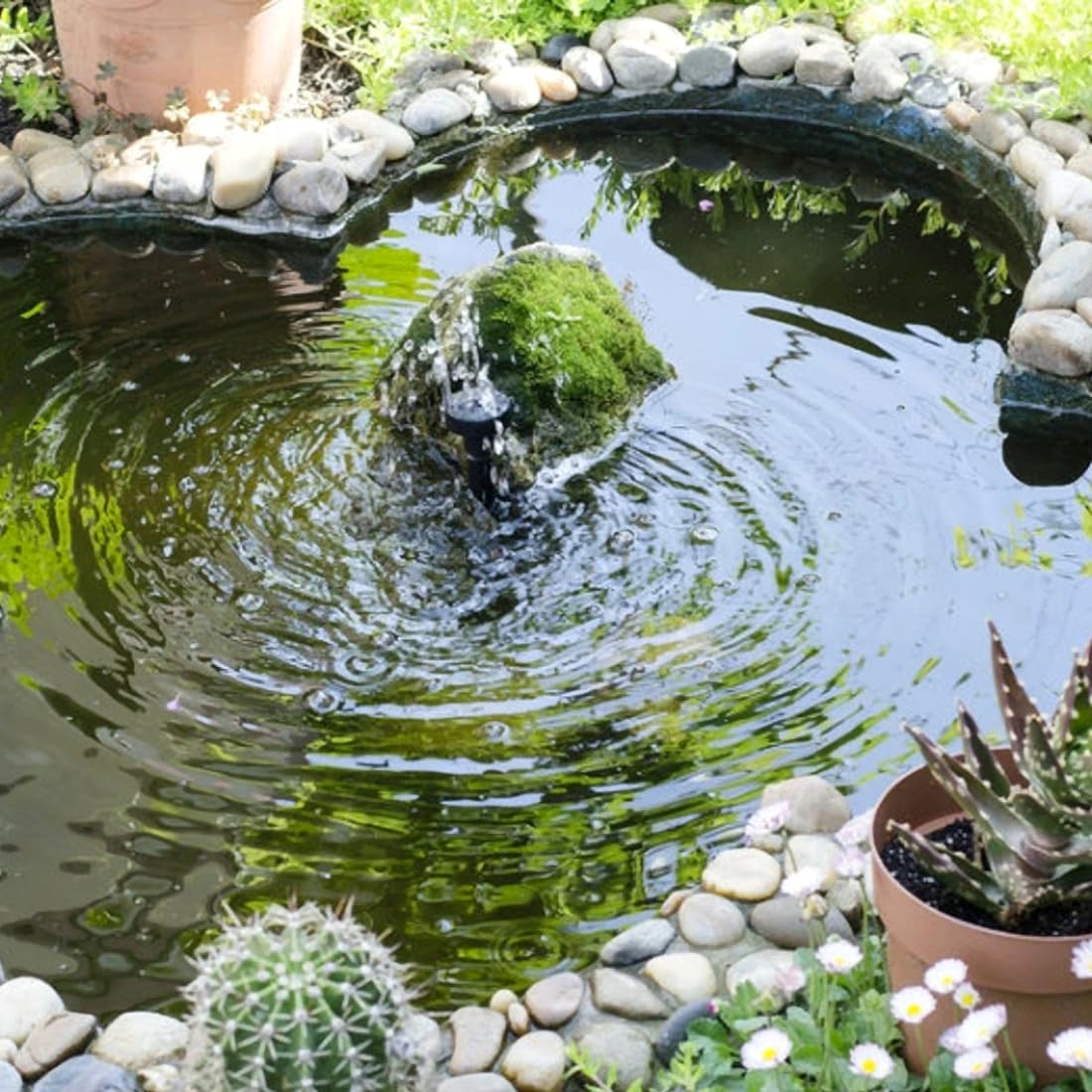 Pond Liner - 2.5 x 2.5 m / 8 x 8 ft - Perfect for Garden Ponds, Water Features, Koi & Fish Pools, Wildlife - UV and Tear Resistant