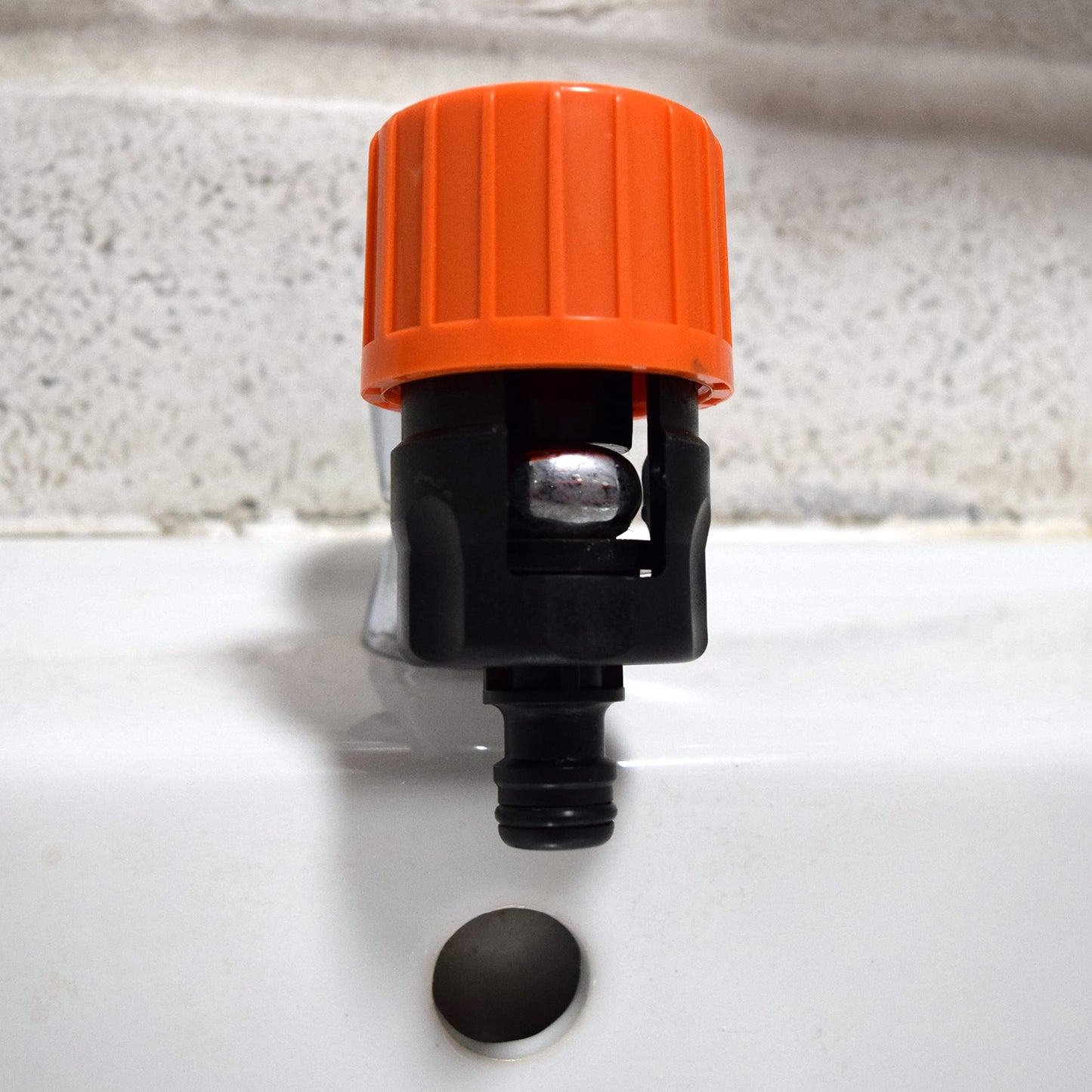 Universal Tap Connector Mixer Tap Hose Connector Adjustable Water Faucet Adapter to Garden Hose Pipe and Bath Pipe (T2)