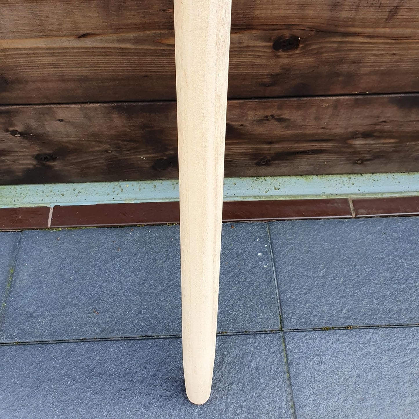 T Type Wooden Shaft Handle 100 cm / 39" - Hardwood Replacement Handle for Shovel, Spade, Fork - 40 mm to 25 mm Tapered Handle