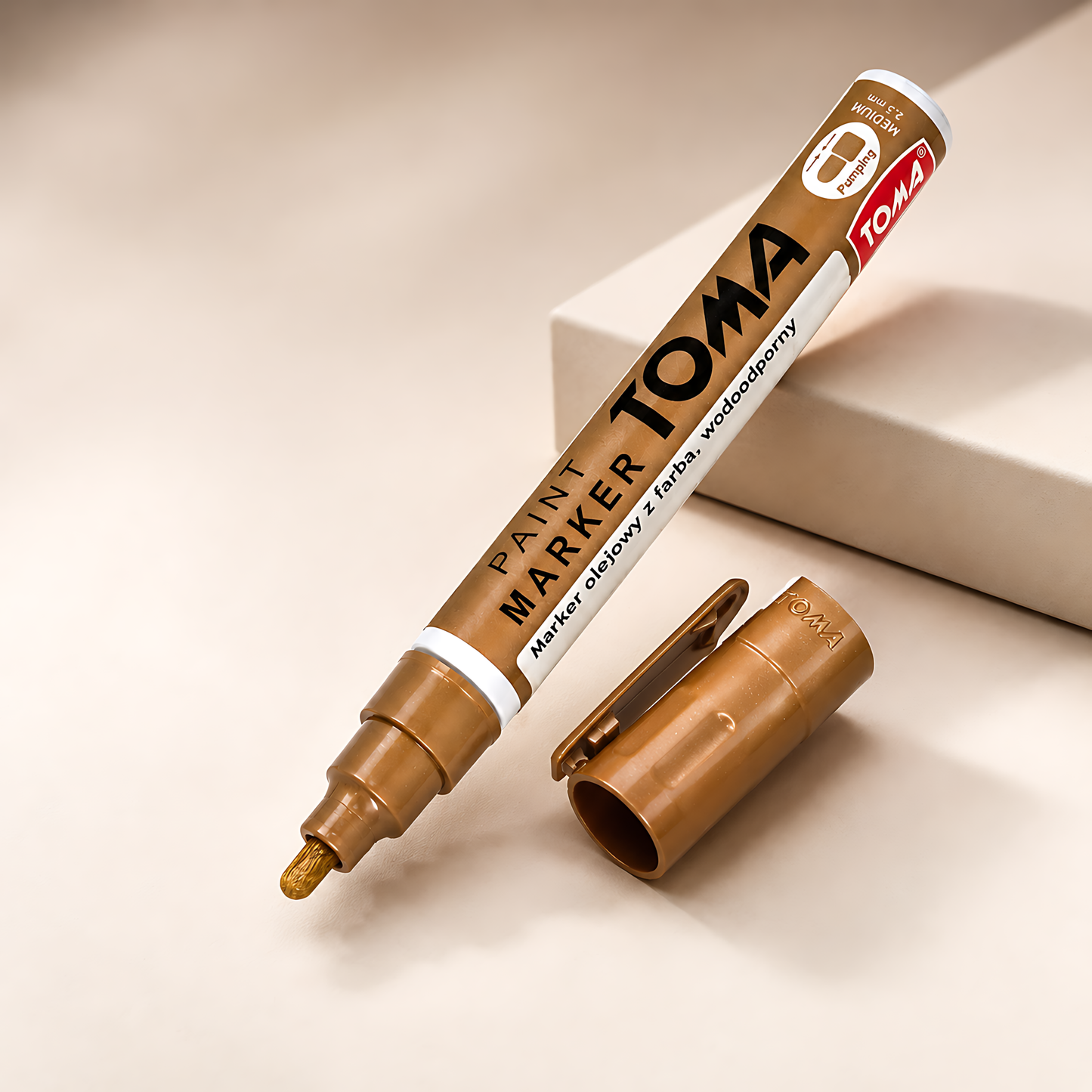Copper Permanent Marker Pen - Oil-Based Paint - 2.5mm Round Tip, Fast-Drying Waterproof Ink - Universal for All Surfaces