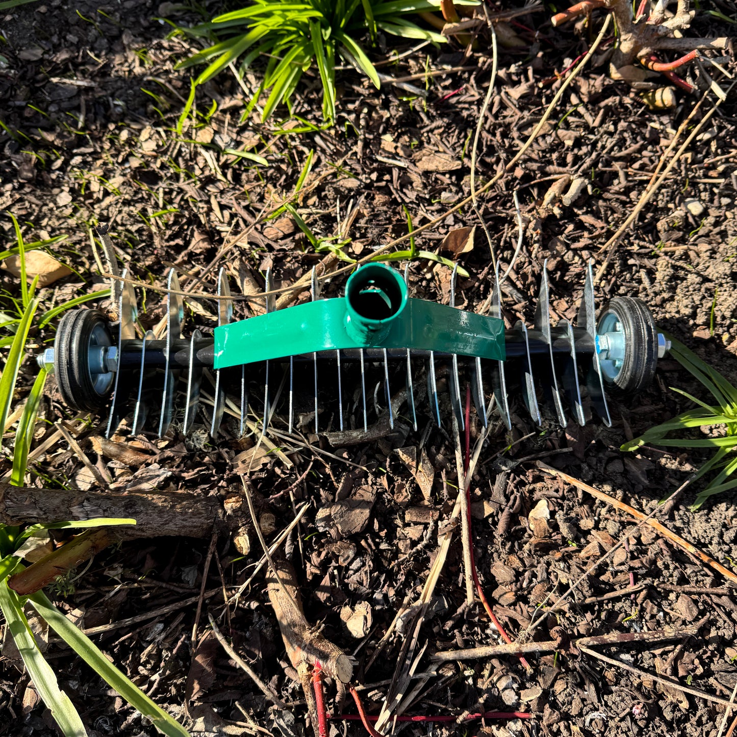 Lawn Aerator Scarifier Head, Effective Manual Lawn Grass Soil Maintenance, Hand Dethatching Rake, Garden Tool (Rolling)