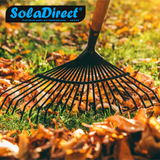 Garden Rake - 42 cm / 18 Tine Wide Rake Head - Lightweight & Durable Leaf & Grass Rake for Quick Lawn Cleaning, Ideal for Garden