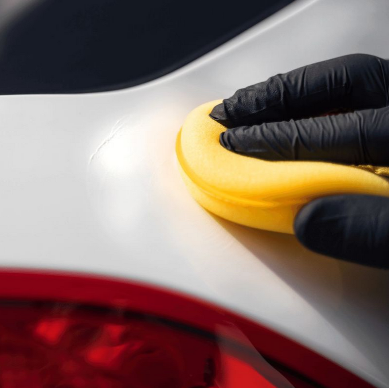 K2 Color Max White Colour Wax 200ml - Car Wax Polish for Standard and Metallic Finishes, Restores Shine, Helps Reduce Minor Marks