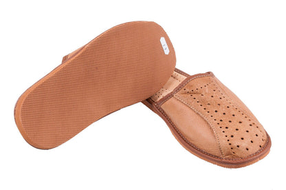 Men's Natural Leather Slippers Shoes, Closed Toe Comfortable Slip-On Sandals Mules for Gents (Light Brown, Size: 11 UK / 46 EU)