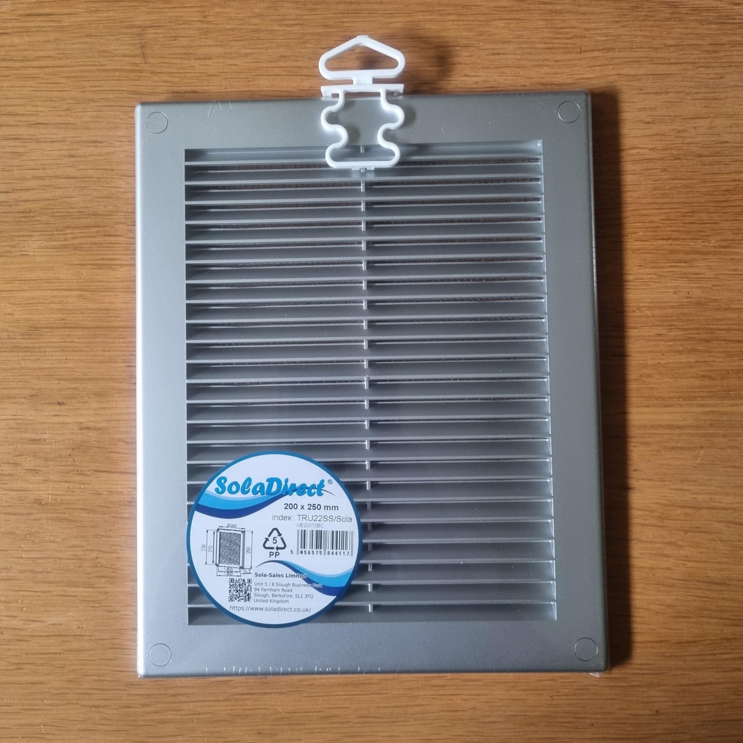 Silver Louvred Wall Vent Grille with Flyscreen and Screw Covers, 200 x 250 mm, Air Ventilation Duct Cover with Flat Back