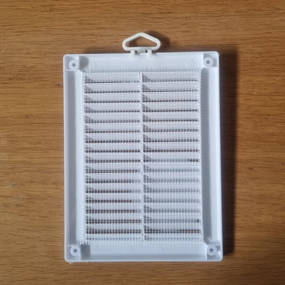 White Louvred Wall Vent Grille with Flyscreen and Screw Covers, 150 x 200 mm, Air Ventilation Duct Cover with Flat Back