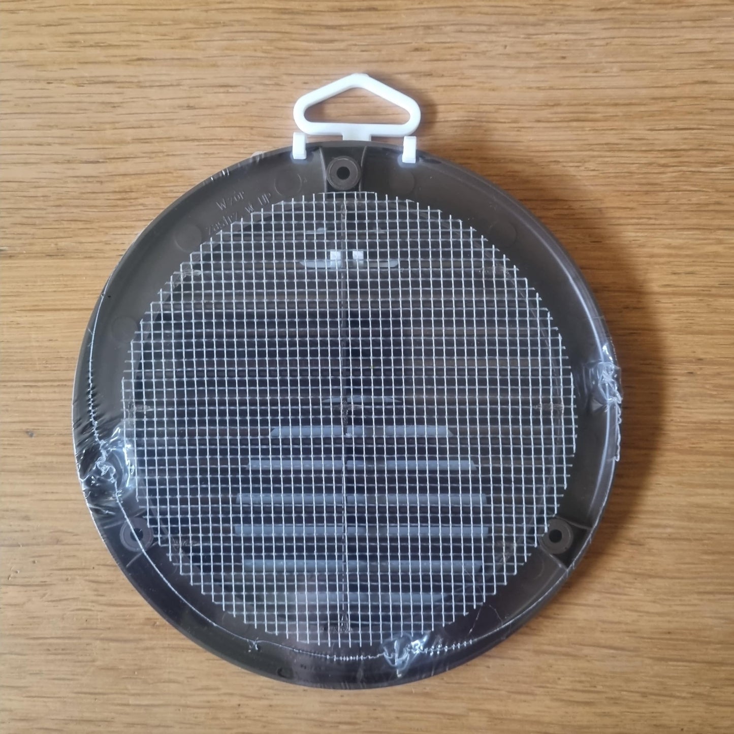 Brown Louvred Wall Vent Grille with Flyscreen and Screw Covers, 125 mm / 5 in, Air Ventilation Duct Cover with Flat Back