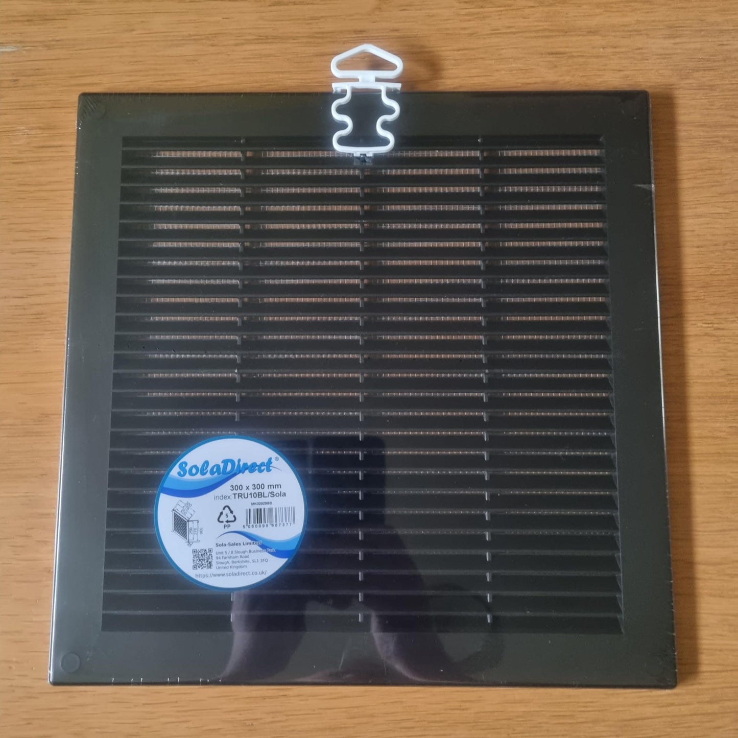 Black Louvred Wall Vent Grille with Flyscreen and Screw Covers, 300 x 300 mm, Air Ventilation Duct Cover with Flat Back