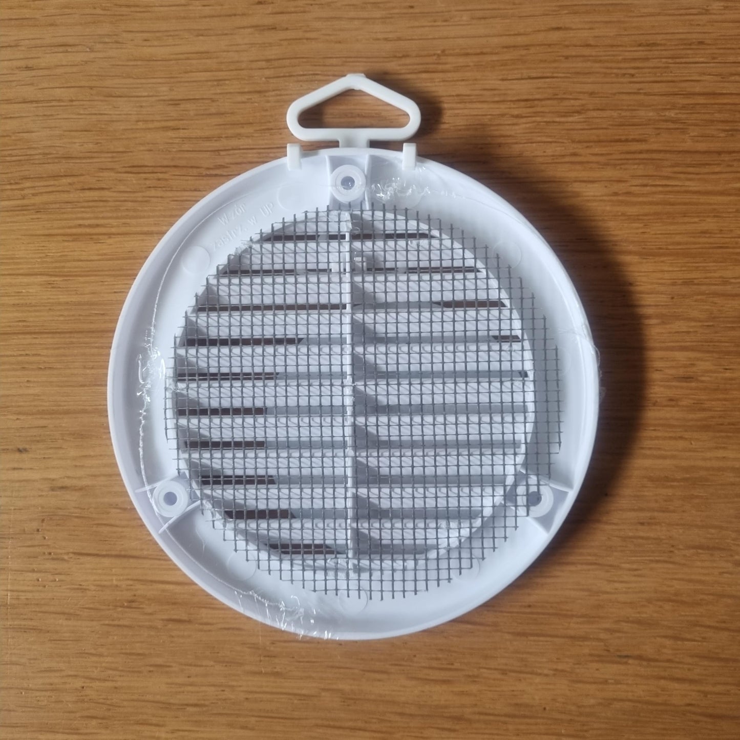 White Louvred Wall Vent Grille with Flyscreen and Screw Covers, 100 mm / 4 in, Air Ventilation Duct Cover with Flat Back