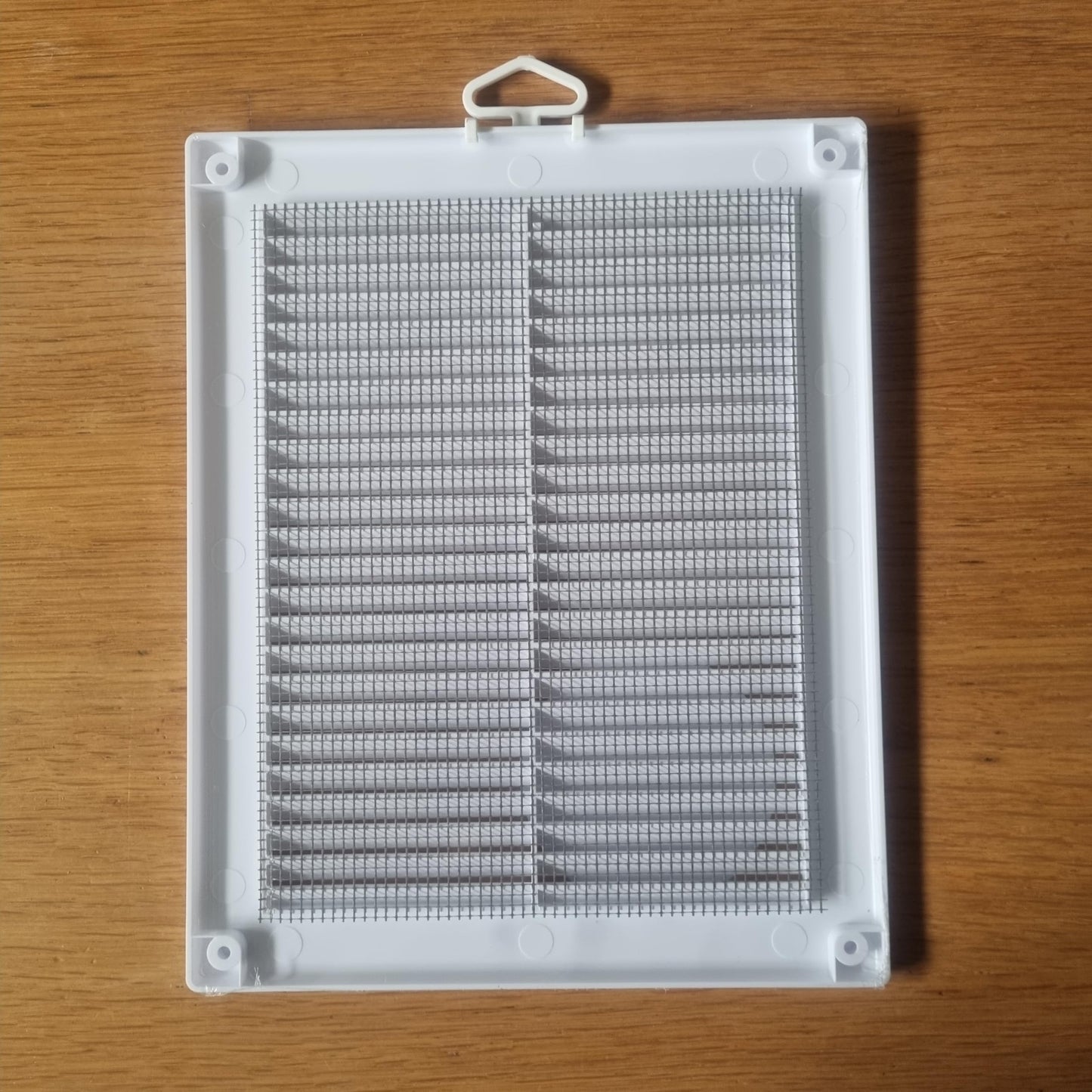 White Louvred Wall Vent Grille with Flyscreen and Screw Covers, 200 x 250 mm, Air Ventilation Duct Cover with Flat Back