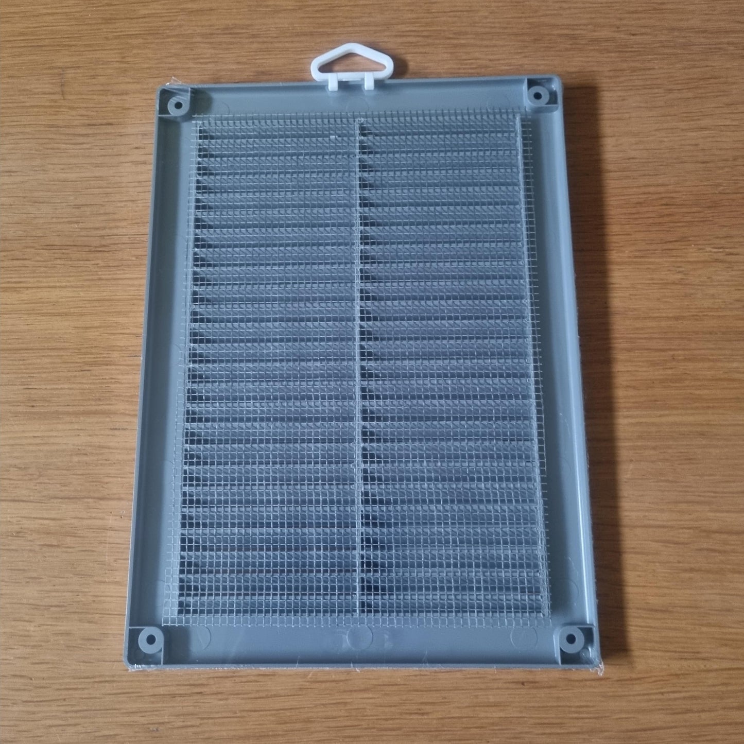 Silver Louvred Wall Vent Grille with Flyscreen and Screw Covers, 180 x 250 mm, Air Ventilation Duct Cover with Flat Back