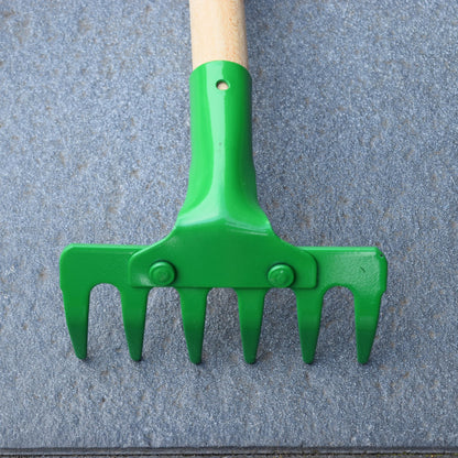 Small Garden Rake for raking and loosening the soil, 14 cm / 5.5" with 6 Tins, Ideal Gardening Tool (with Handle)