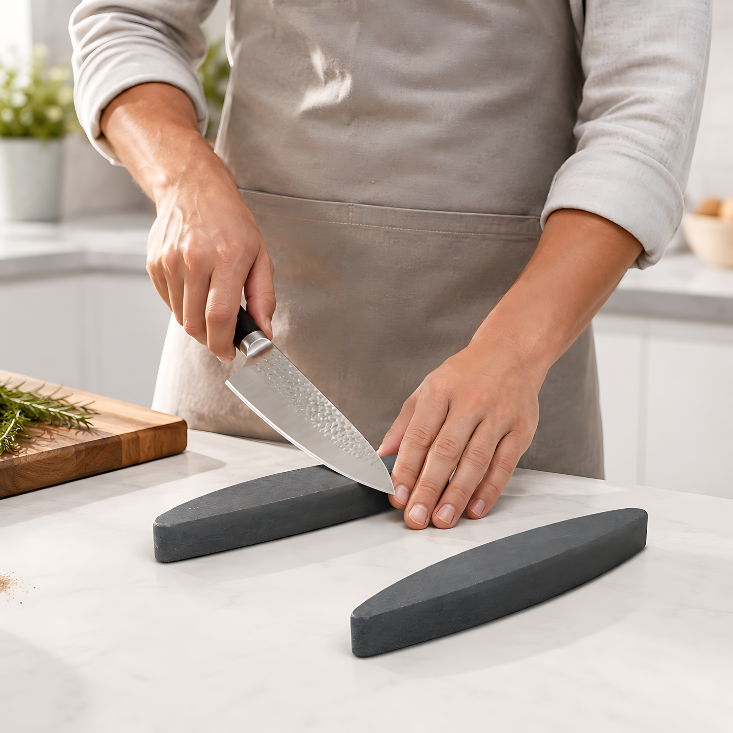 2 x Sharpening Stones 23cm Fine Grain Whetstones for Kitchen Knives, Scythes, Sickles, Garden Blades, Fine Edge Honing