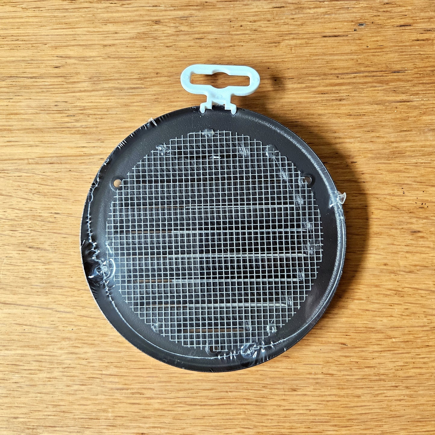 Graphite Grey Louvred Wall Vent Grille with Flyscreen, Fits 100 mm / 4 in Ducts, Round Ventilation Grille with Flat Back