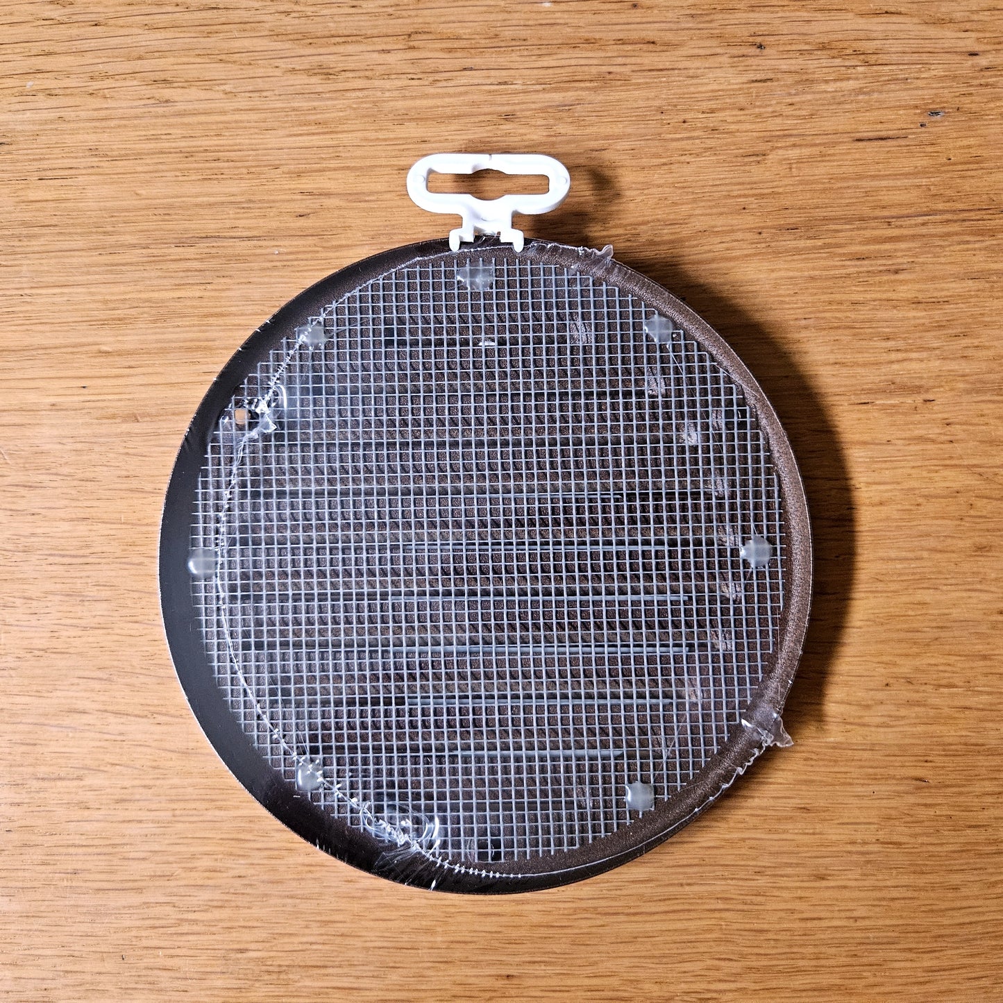 Brown Louvred Wall Vent Grille with Flyscreen, Fits 125 mm / 5 in Ducts, Round Ventilation Grille with Flat Back