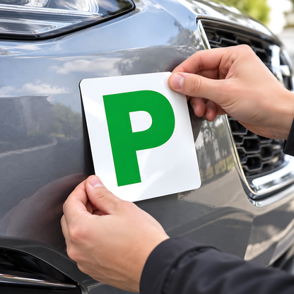 2 Magnetic Green P Plates for New Drivers - Weatherproof, Legal Size for Recently Qualified Motorists, Front and Rear Pair